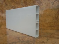 Hohlkammerprofil 130 x 25 x 2,2 mm Hohlkammerprofil 130 x 25 x 2,2 mm